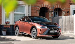 Lexus RZ