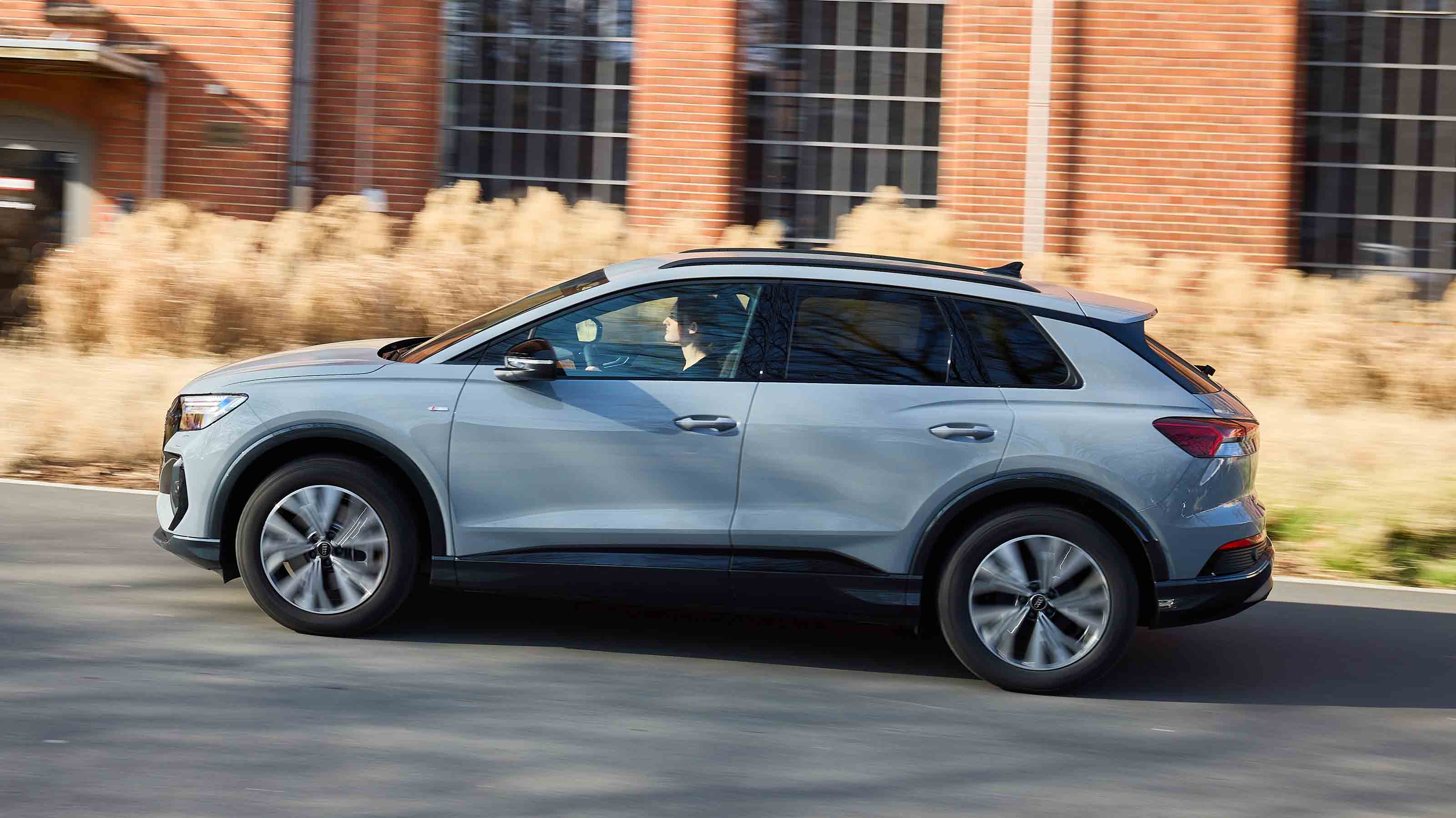 Audi Q4 45 e-tron side