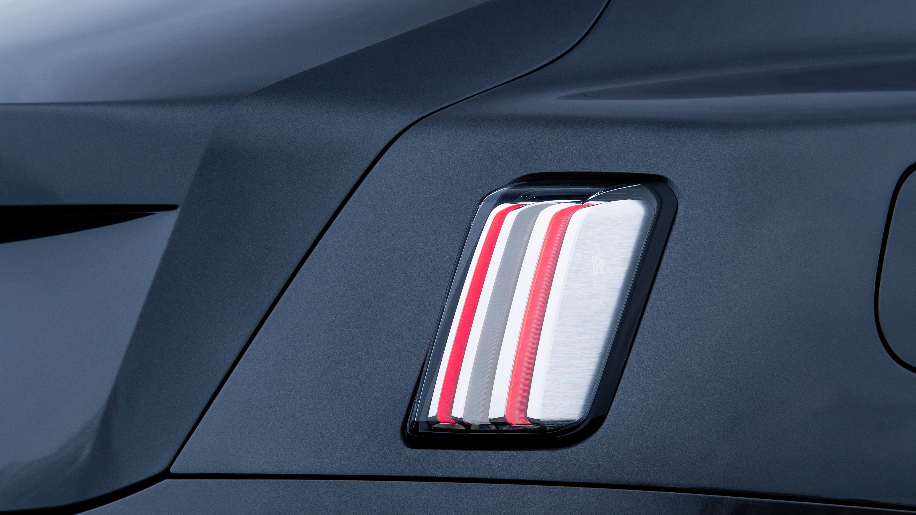 Rolls-Royce Spectre - tail light