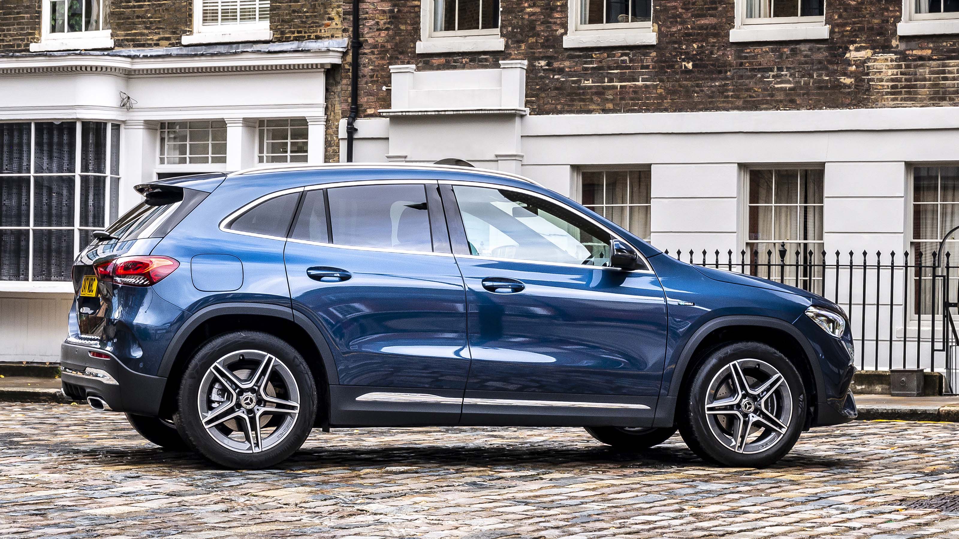 Mercedes GLA 250 e plug-in hybrid