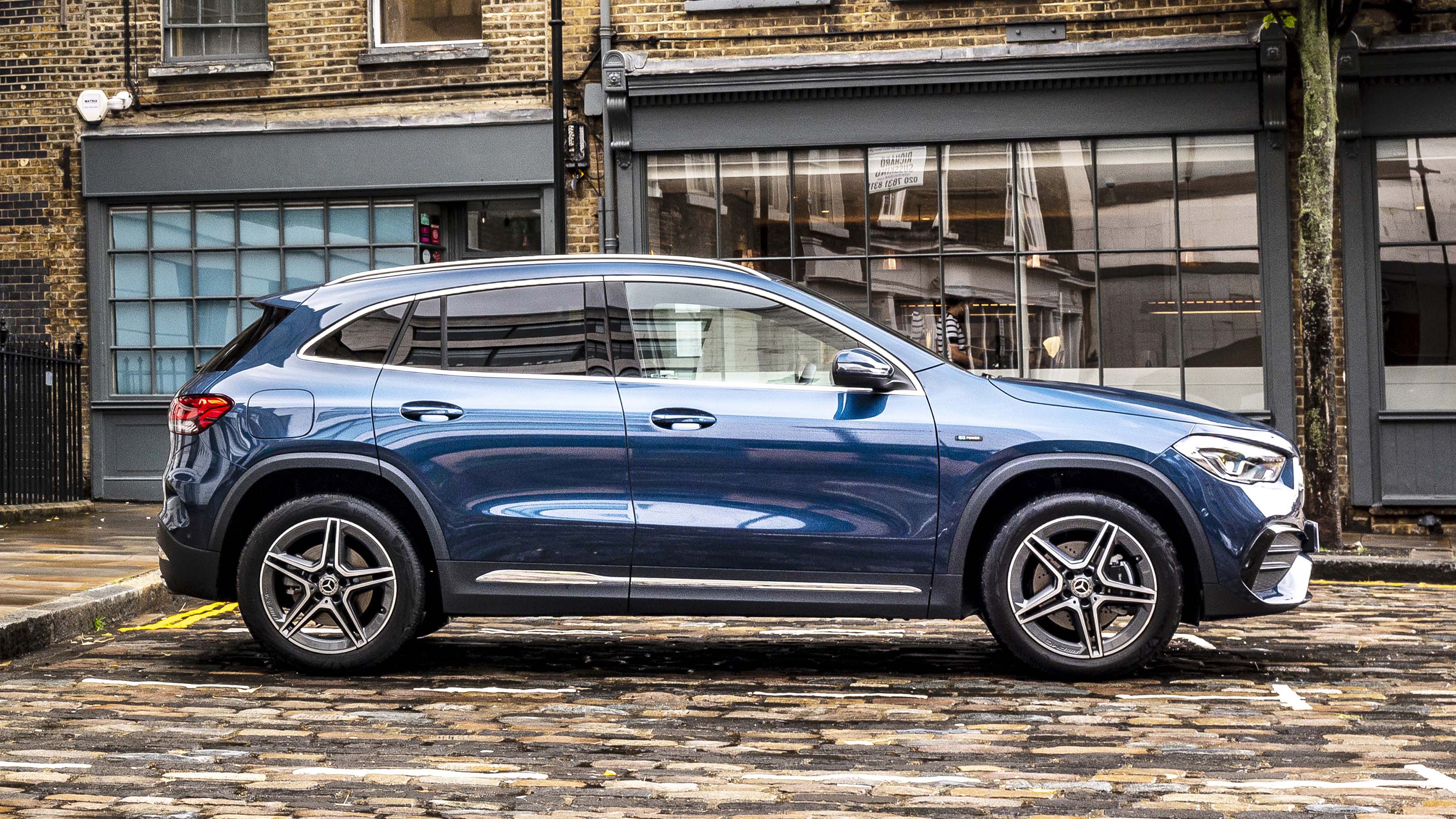 Mercedes GLA 250 e plug-in hybrid