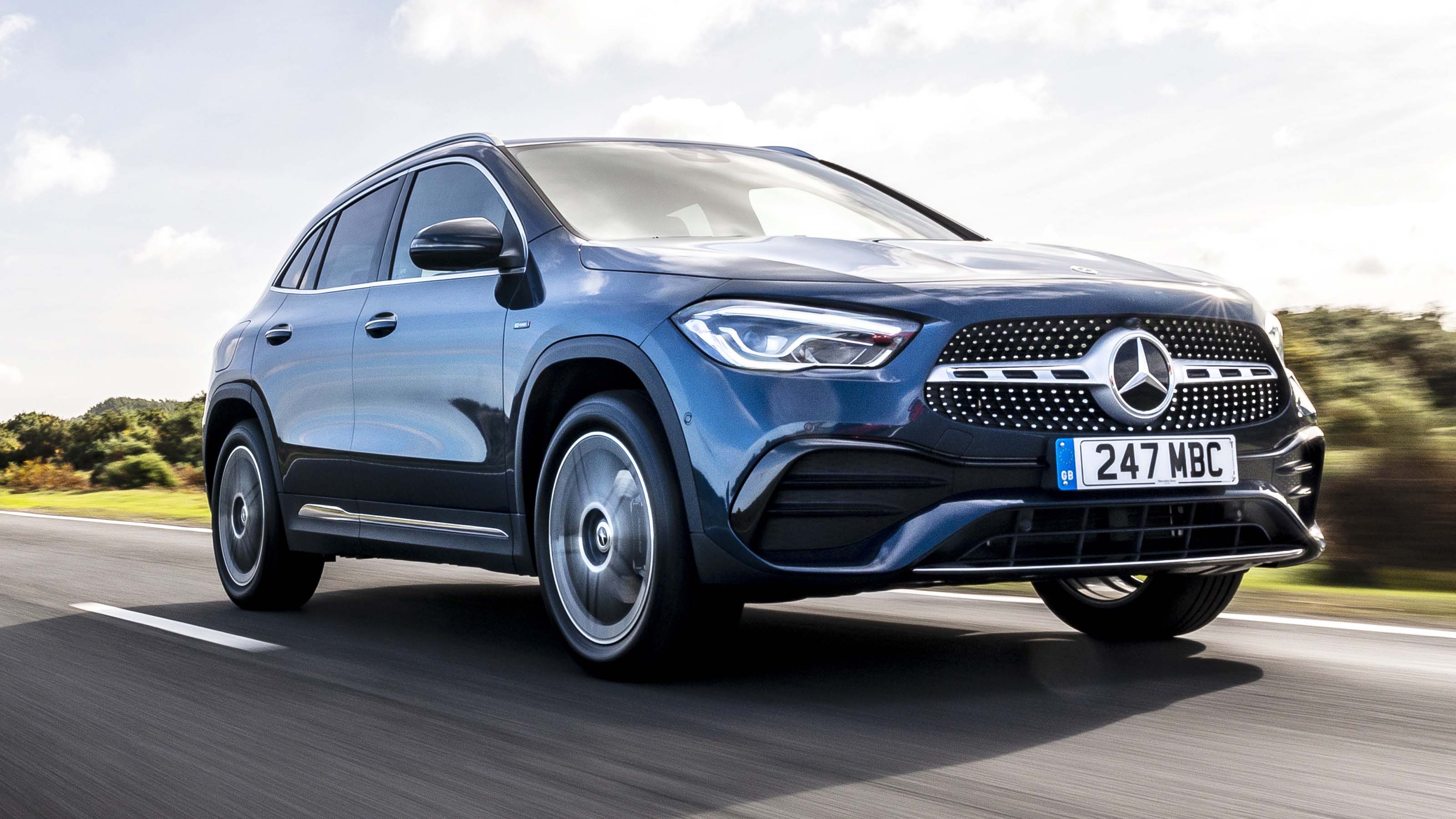Mercedes GLA hybrid