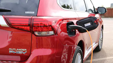 Outlander PHEV