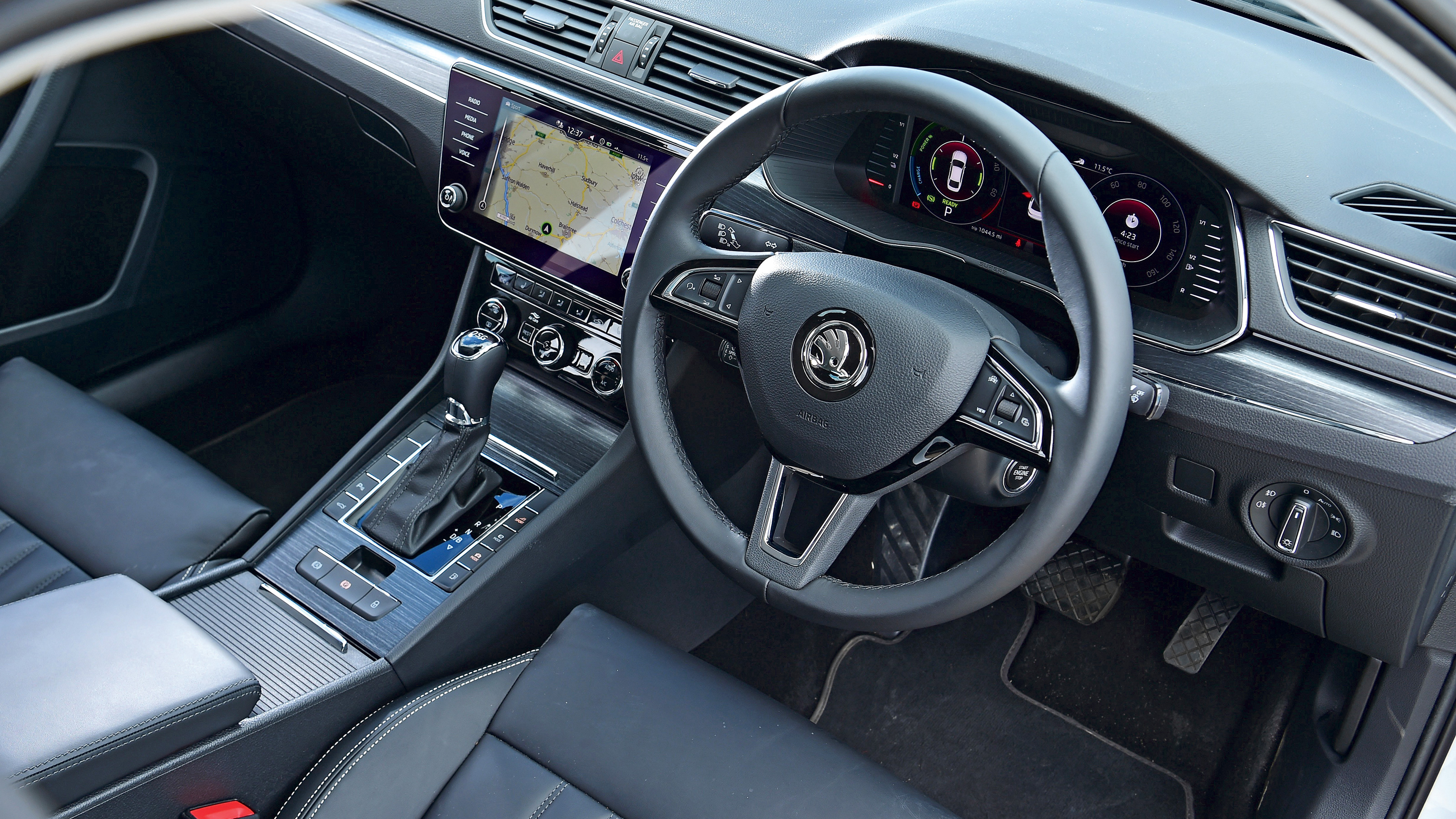 Skoda Superb iV - Interior