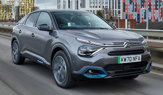 Citroen e-C4 - front tracking