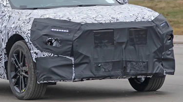 Ford Mondeo SUV spy shot