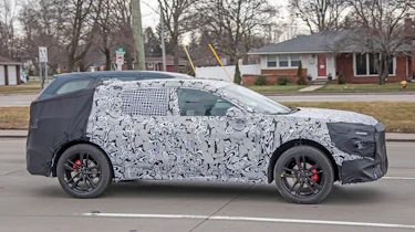 Ford Mondeo SUV spy shot