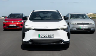 Toyota bZ4X, Volkswagen ID.4 GTX, Hyundai Ioniq 5