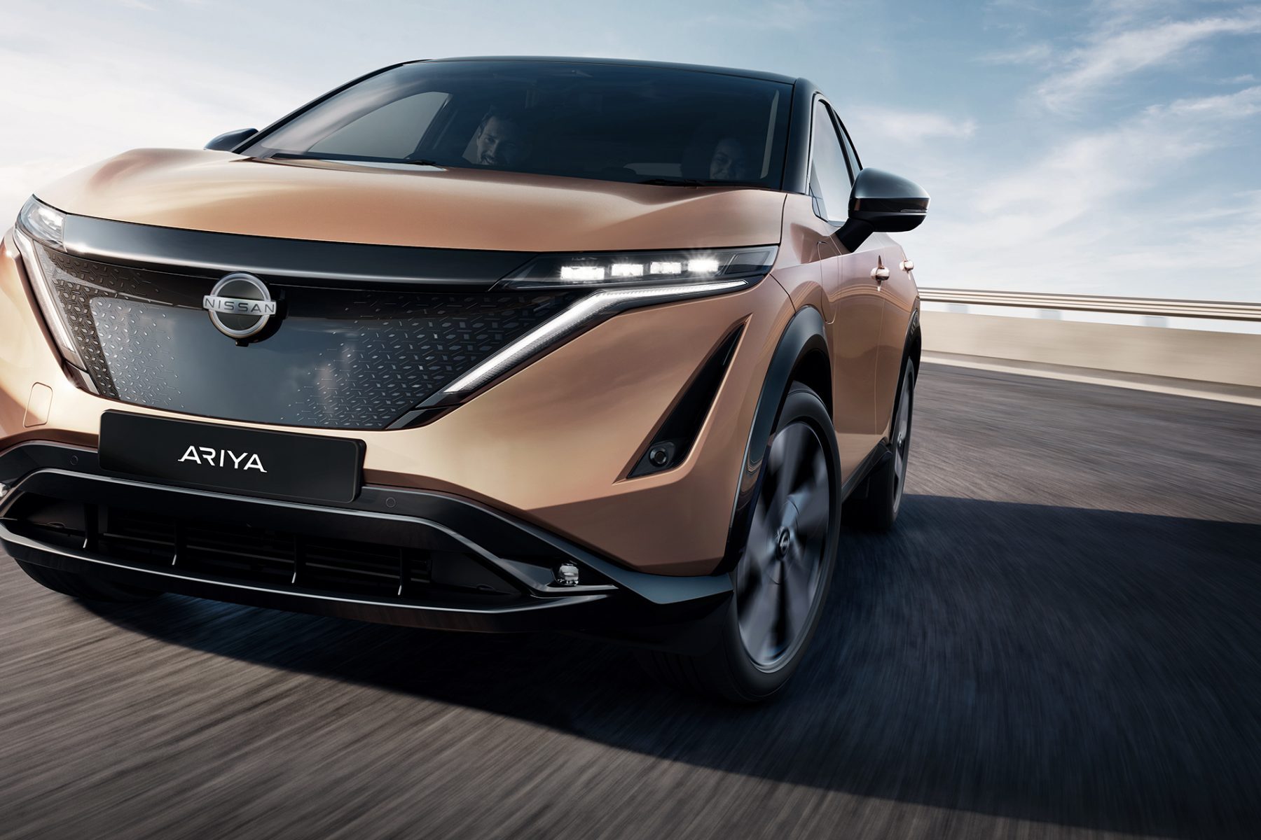 Nissan Ariya - front dynamic