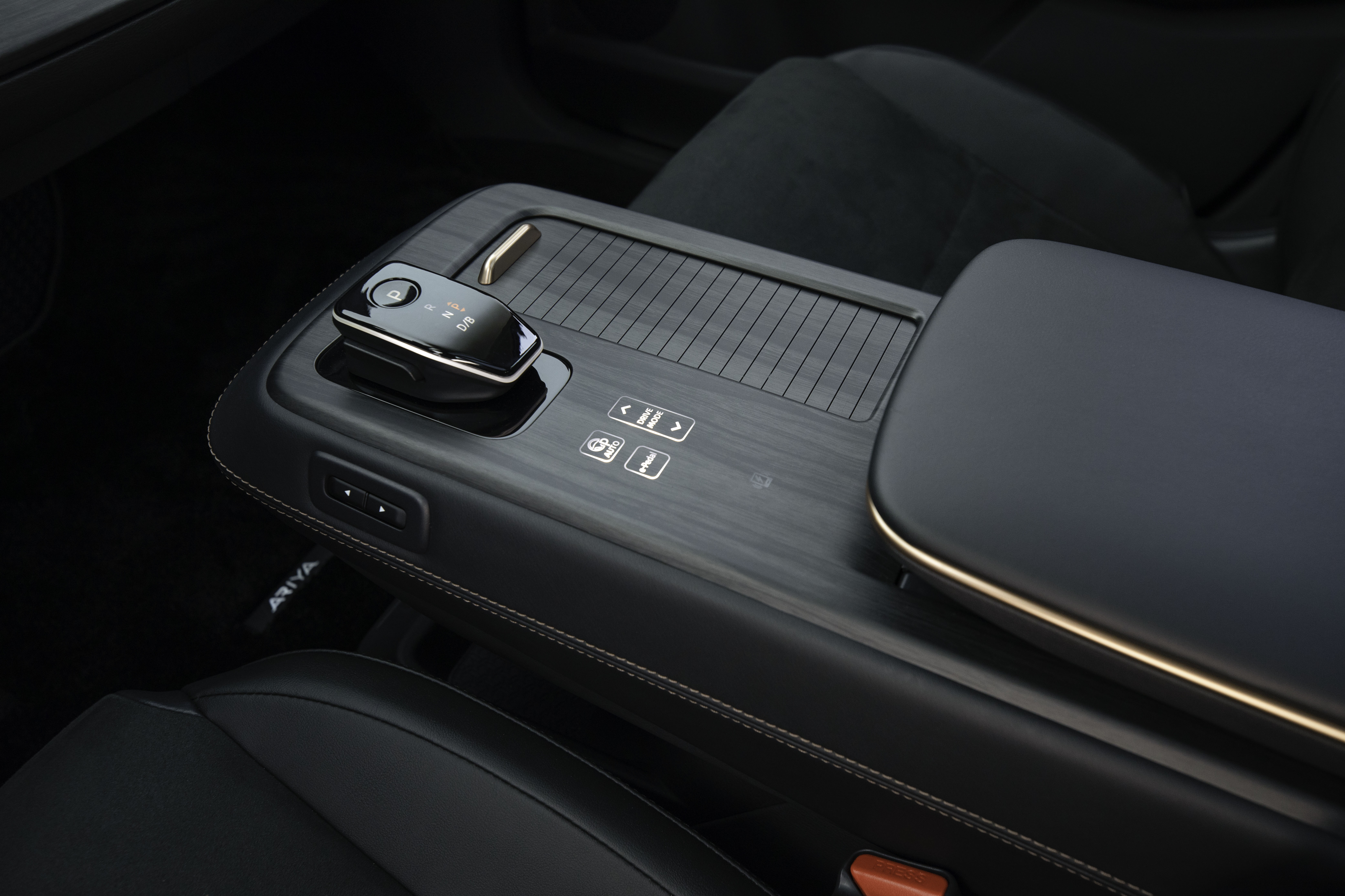 Nissan Ariya - interior detail
