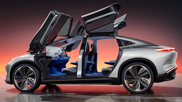 AEHRA SUV side doors open
