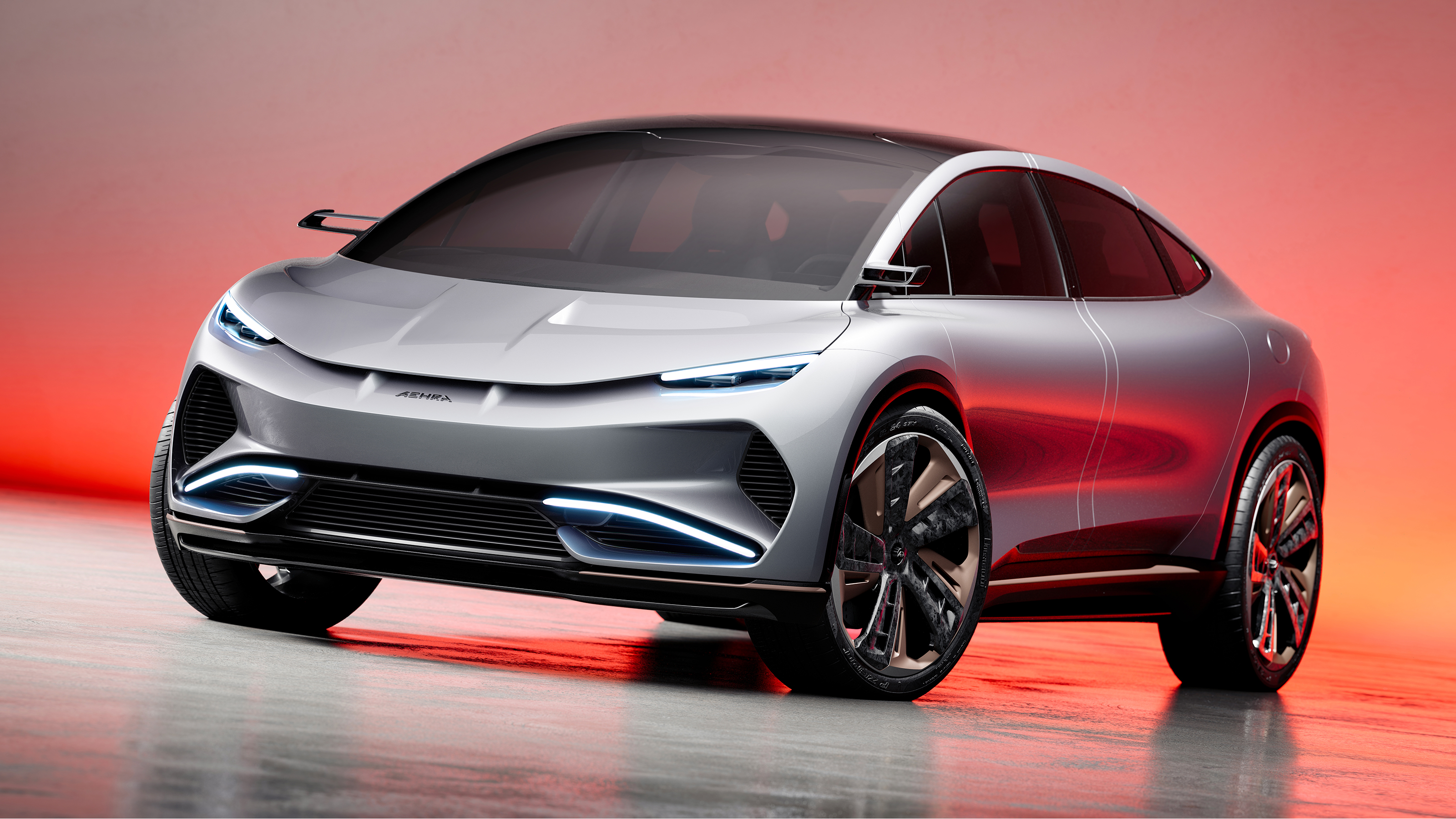 AEHRA SUV front static