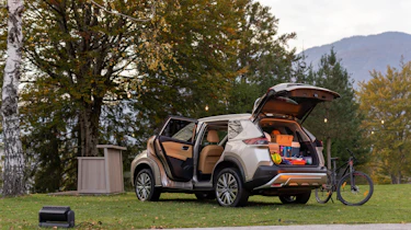 Nissan X-Trail - rear, boot open