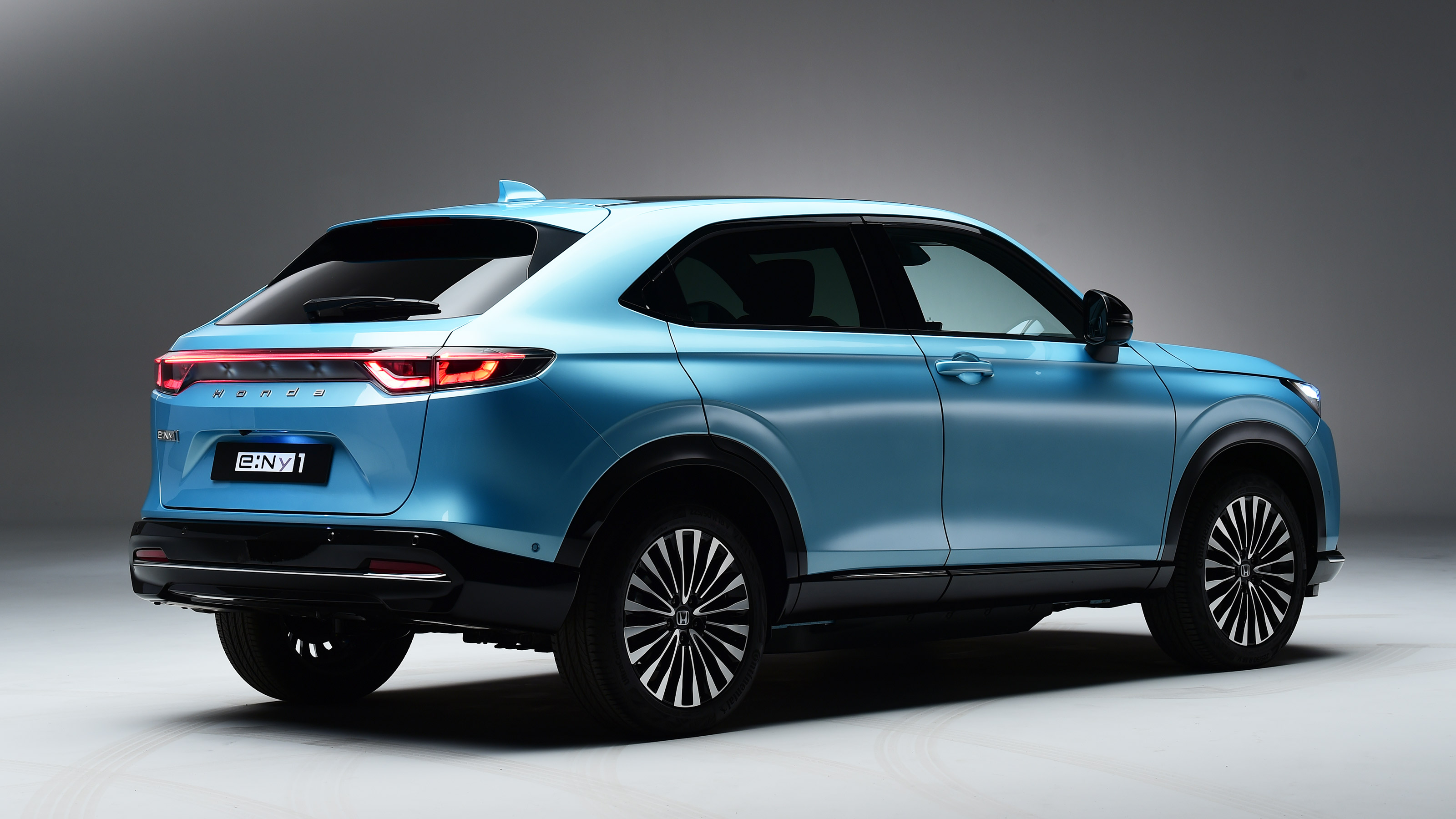 New Honda e:Ny1 - rear