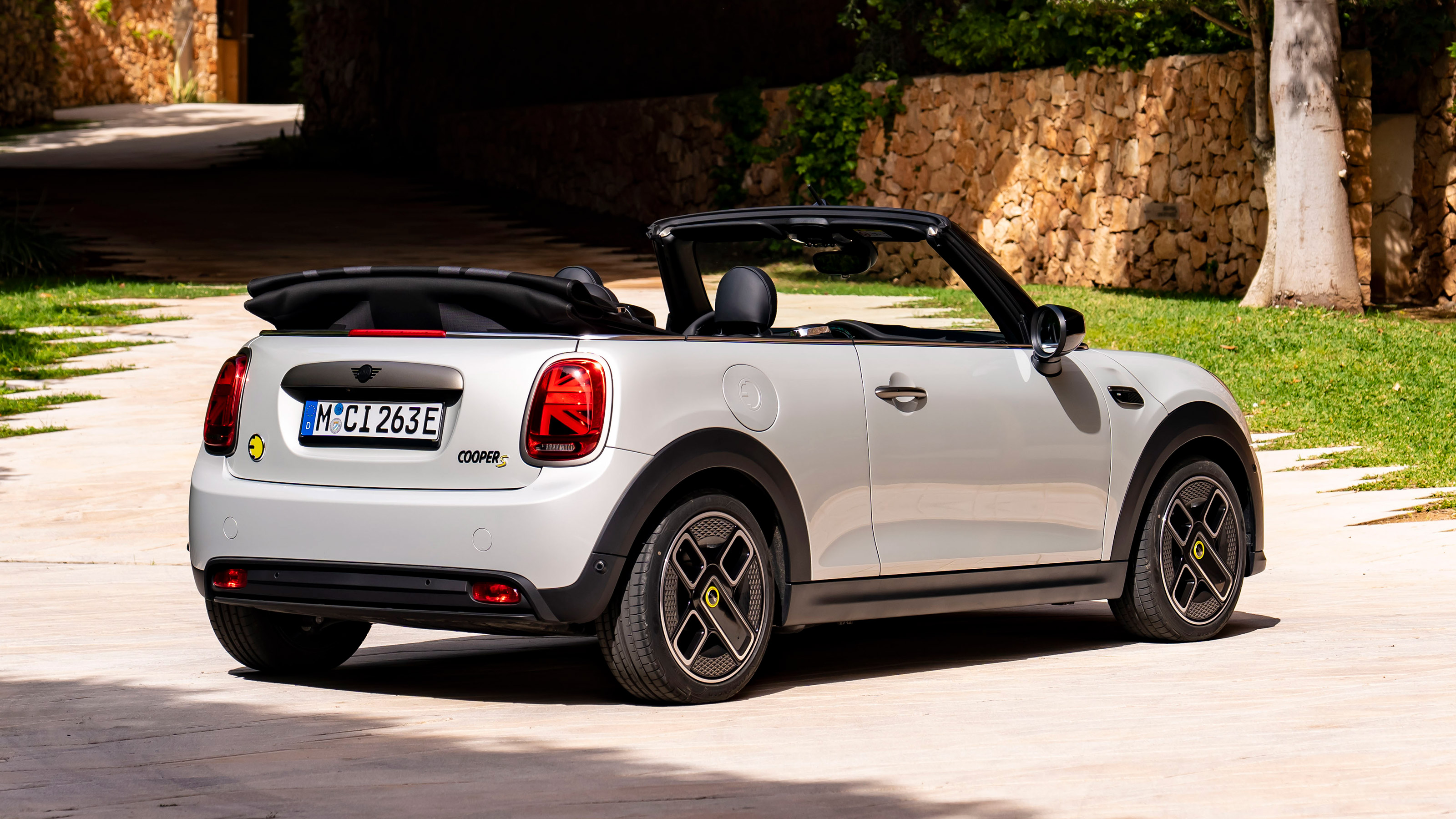 2023 MINI Electric Convertible - rear static