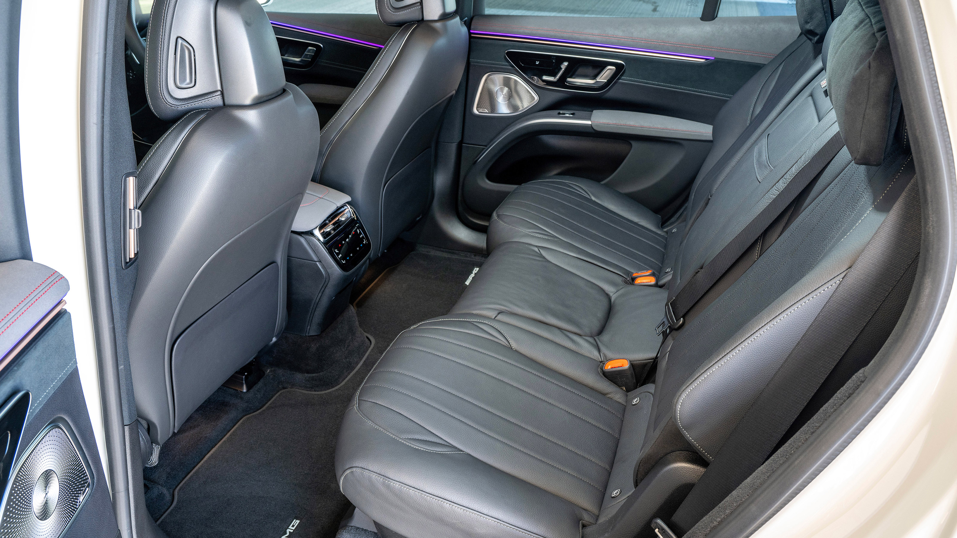 Mercedes EQS SUV - rear seats