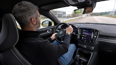 2023 Volvo C40 recharge - driving