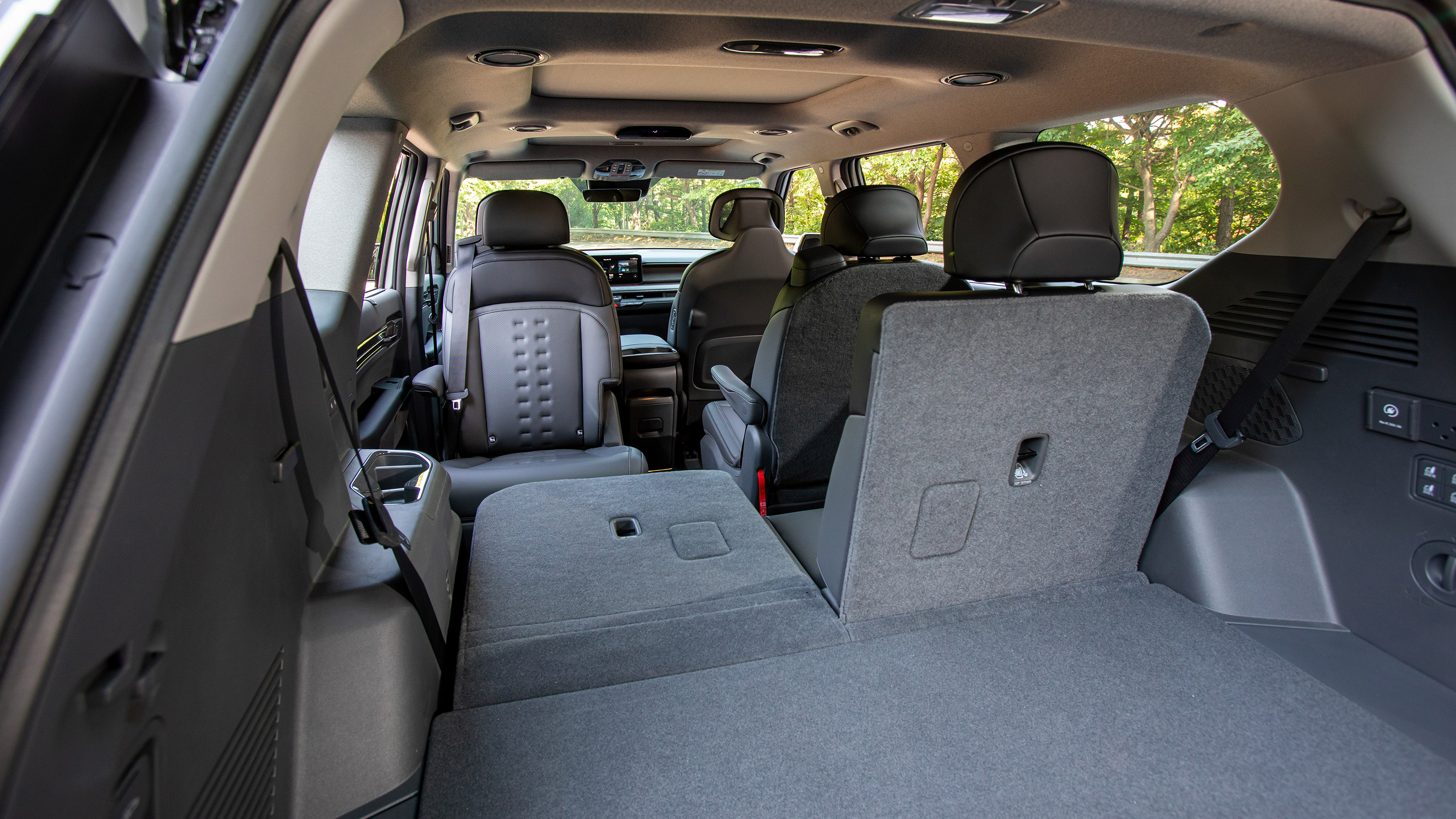 Kia EV9 - boot 1