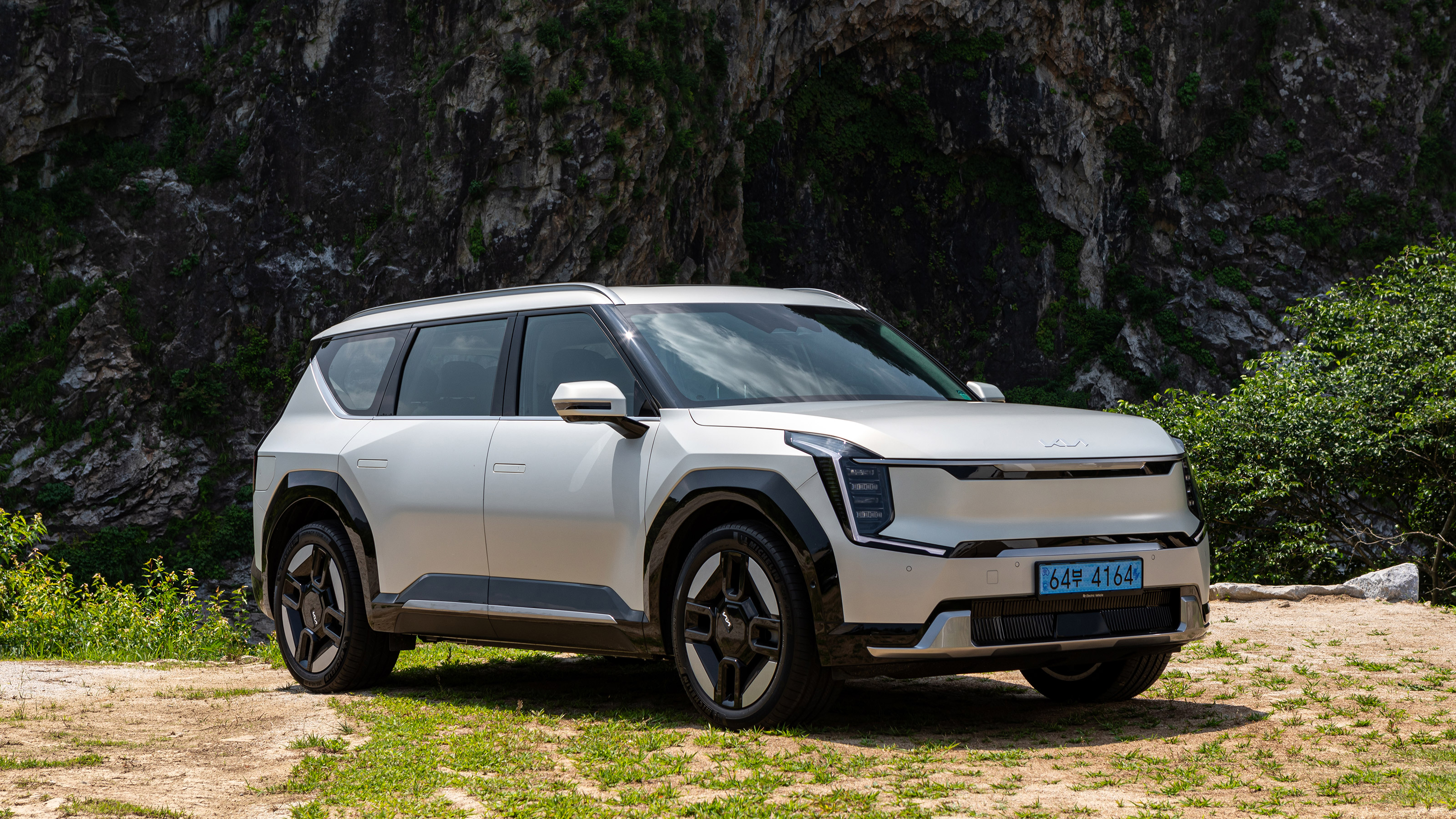Kia EV9 - front static