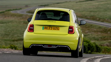Abarth 500e - rear dynamic