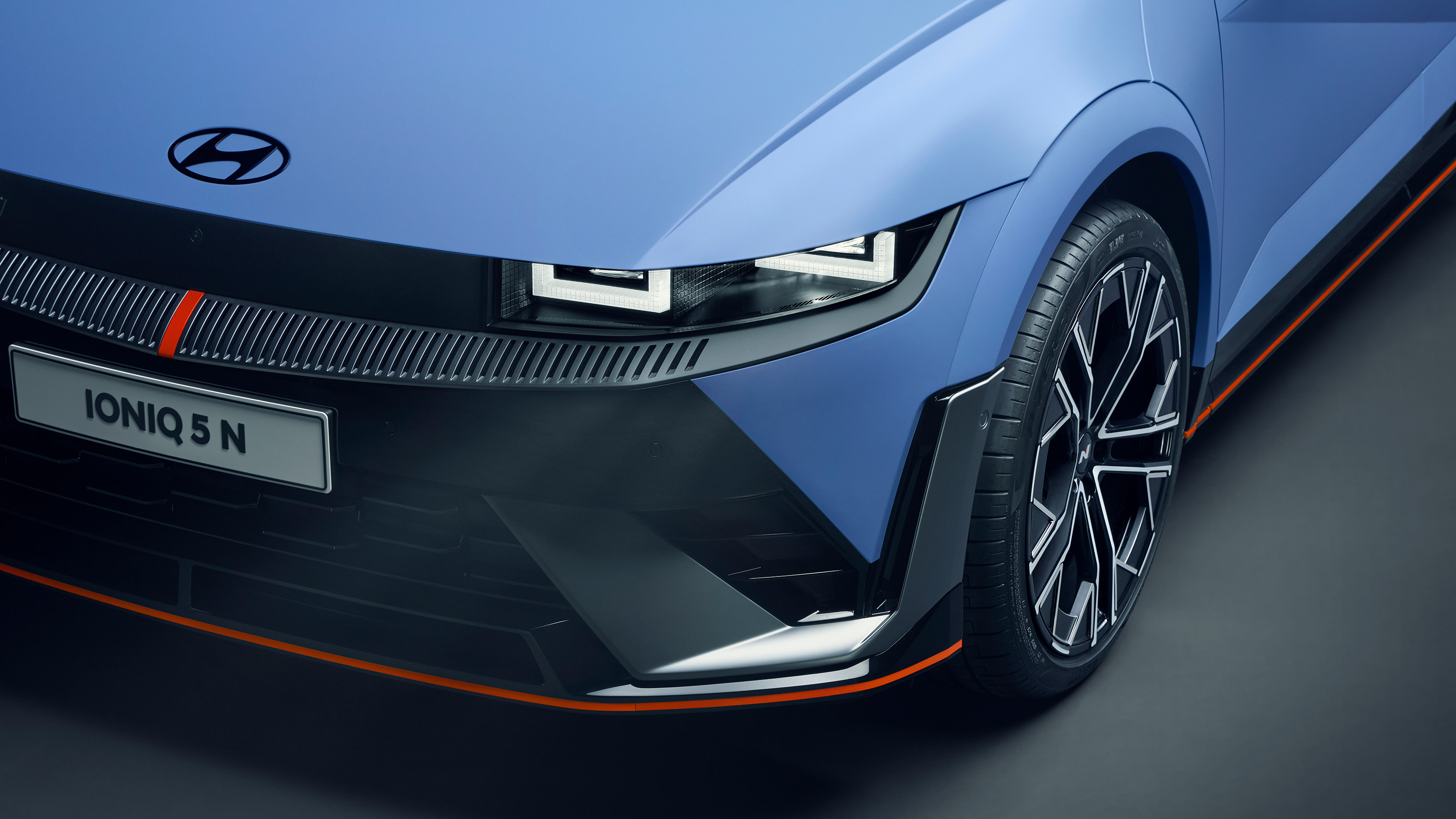 Hyundai Ioniq 5 N - headlights