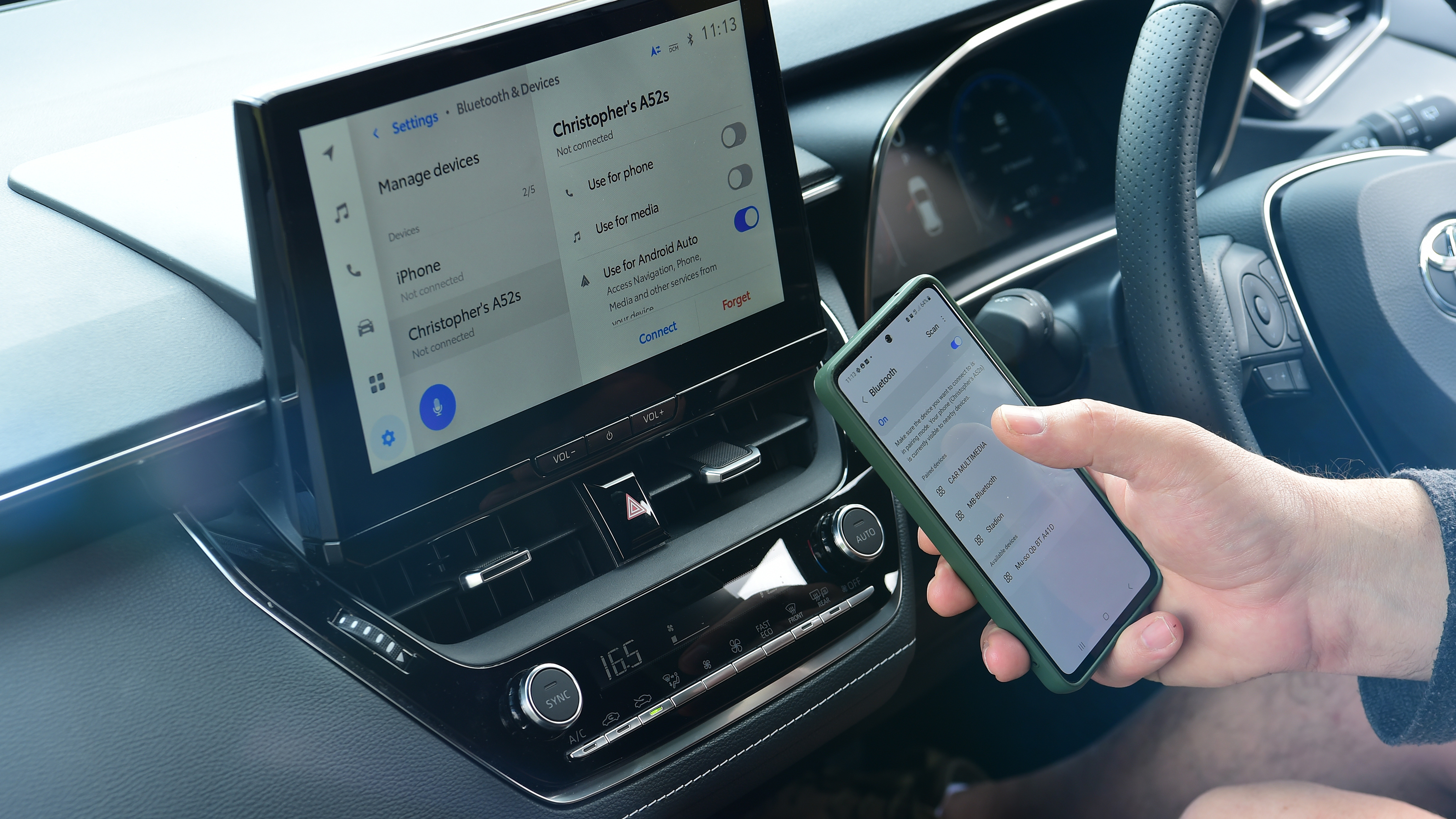 Toyota Corolla 2023 connectivity