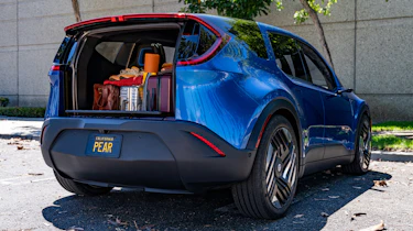 Fisker PEAR - boot