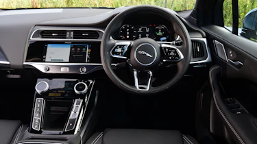 Jaguar I-Pace - interior