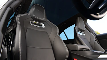 Jaguar I-Pace - seats