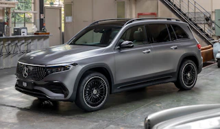 2024 Mercedes EQB - front