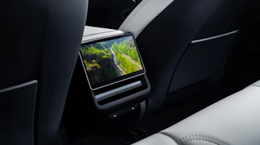 2024 Tesla Model 3 - rear screen