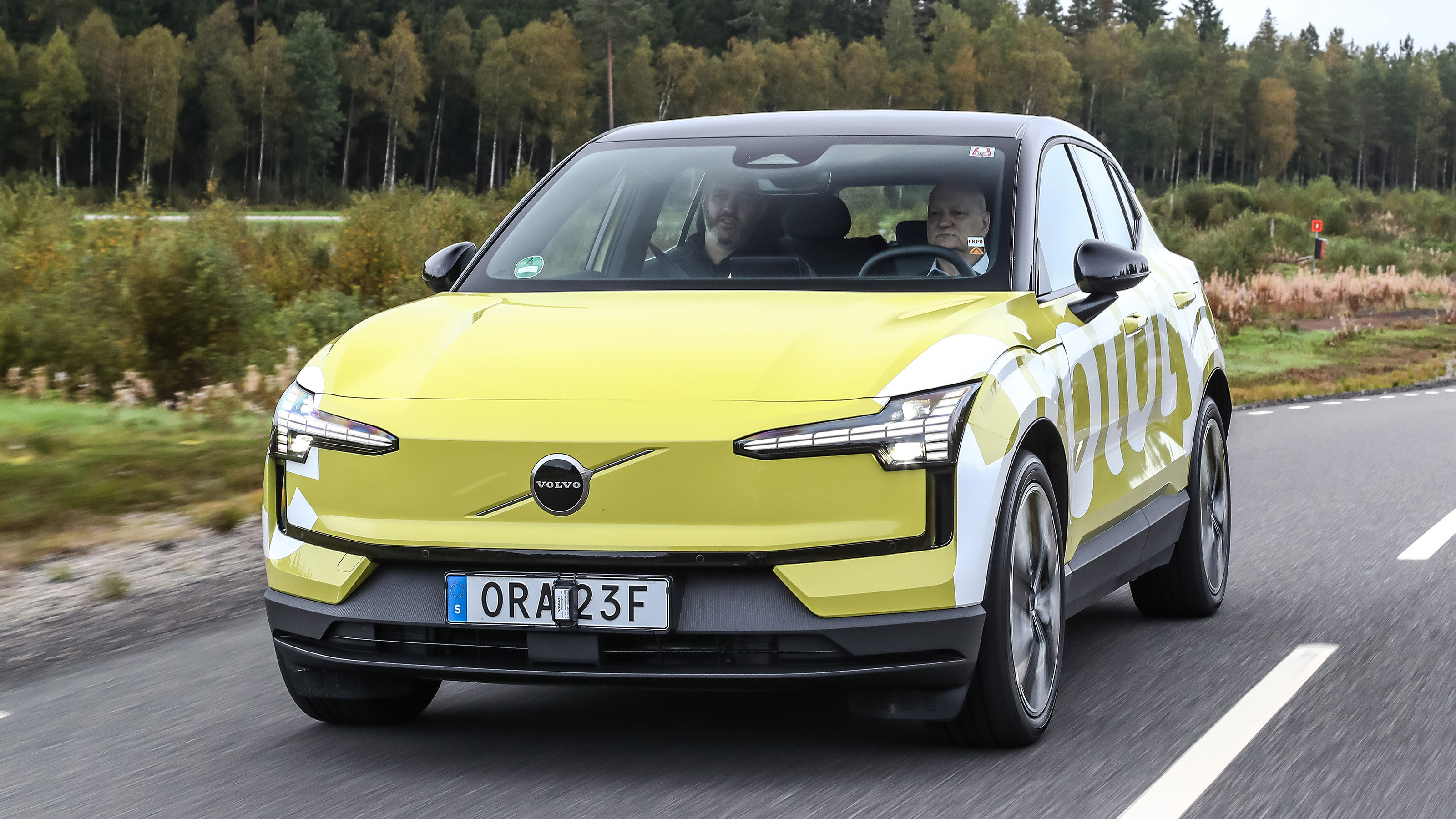 Volvo EX30 Prototype - front