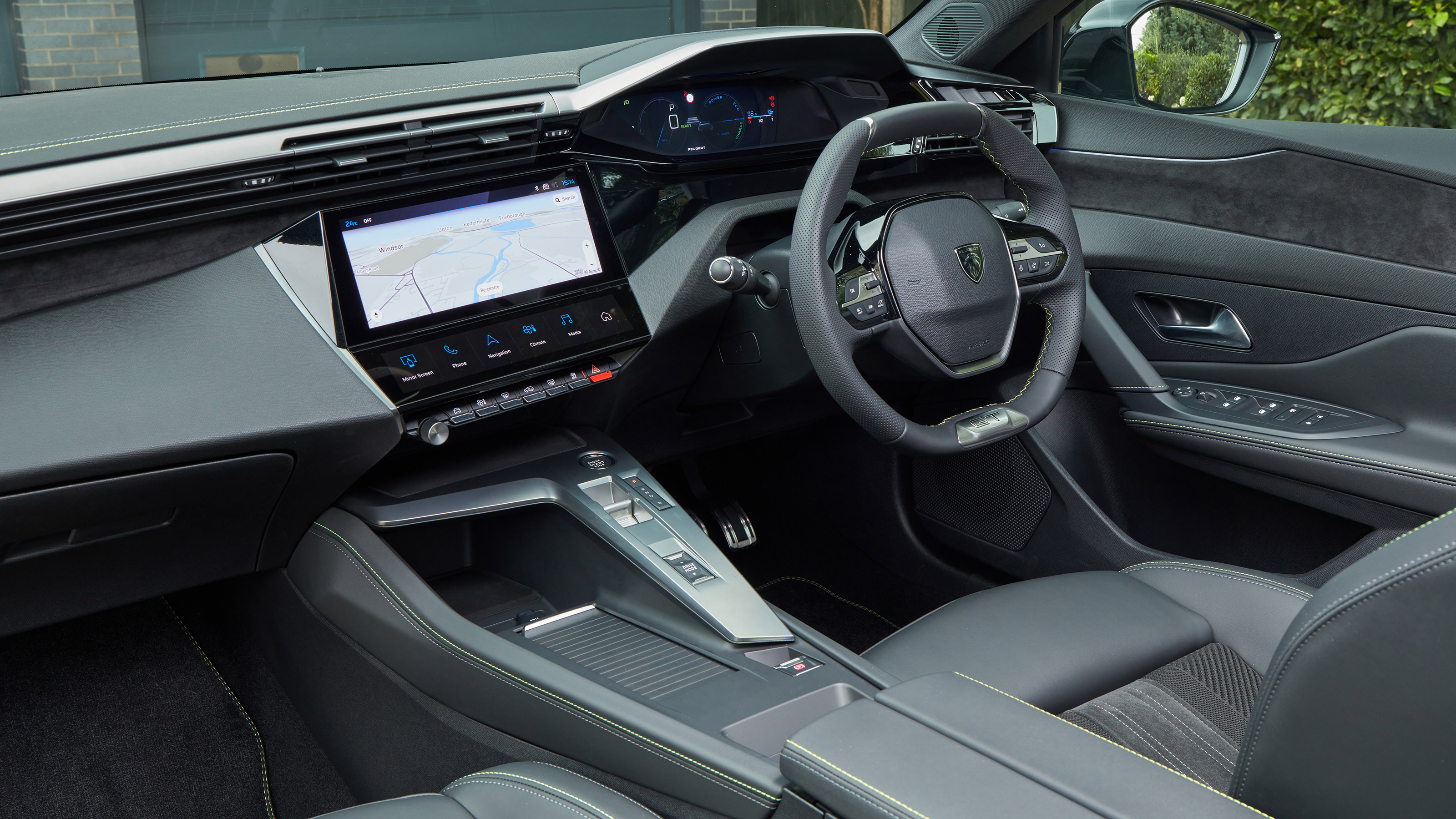 2024 Peugeot E-308 - interior