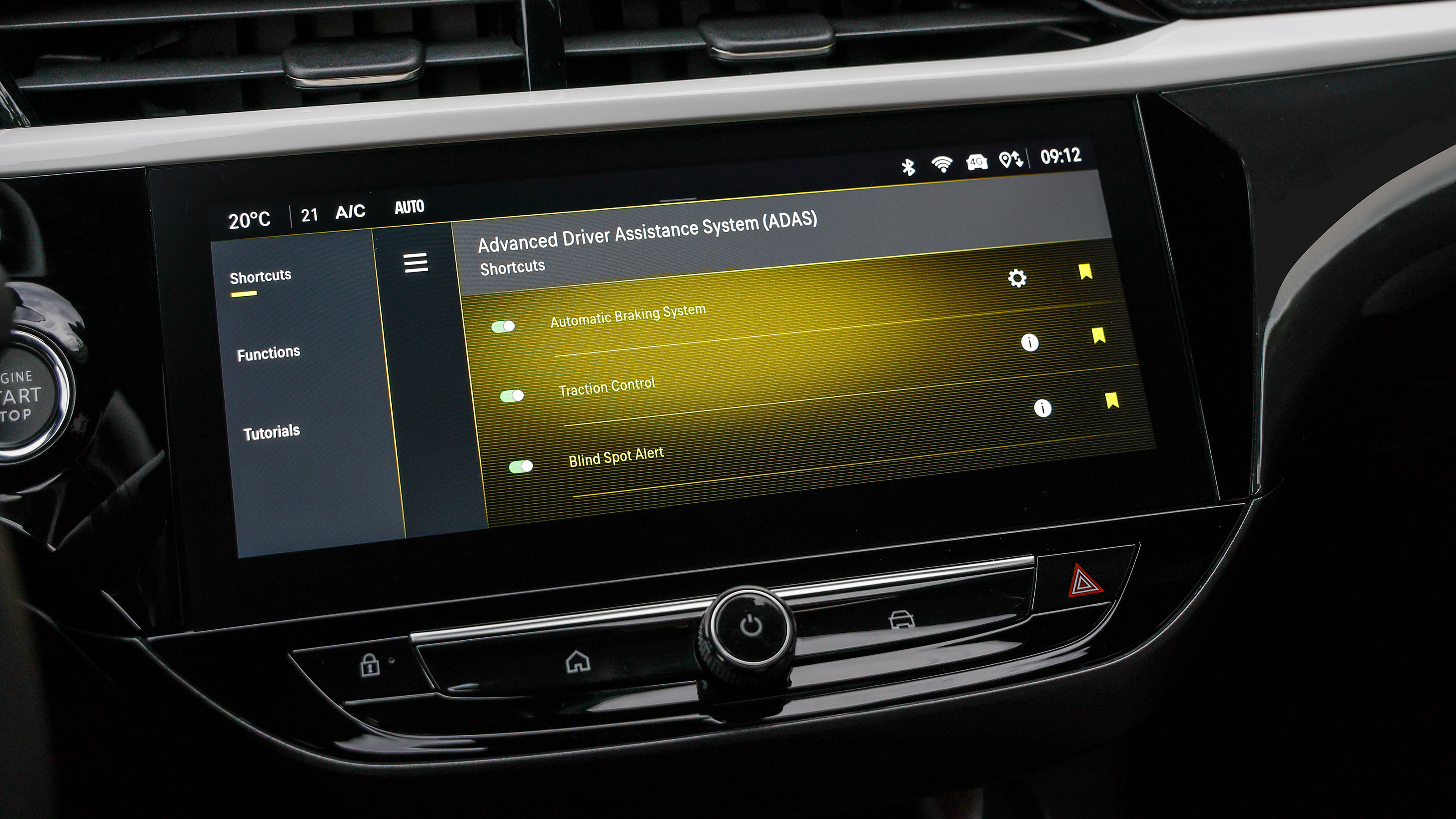 2024 Vauxhall Corsa Electric - touchscreen