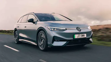 Volkswagen ID.7 Tourer - front tracking