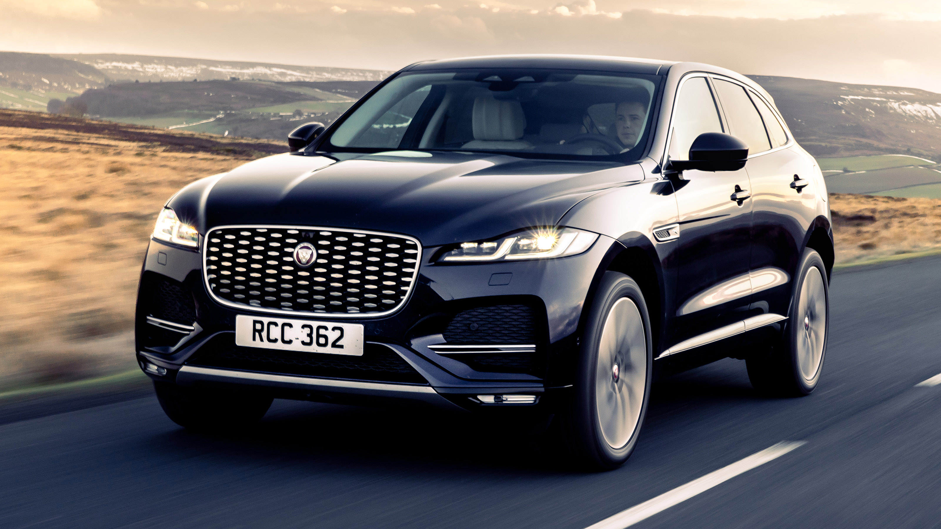 Jaguar F-Pace plug-in hybrid