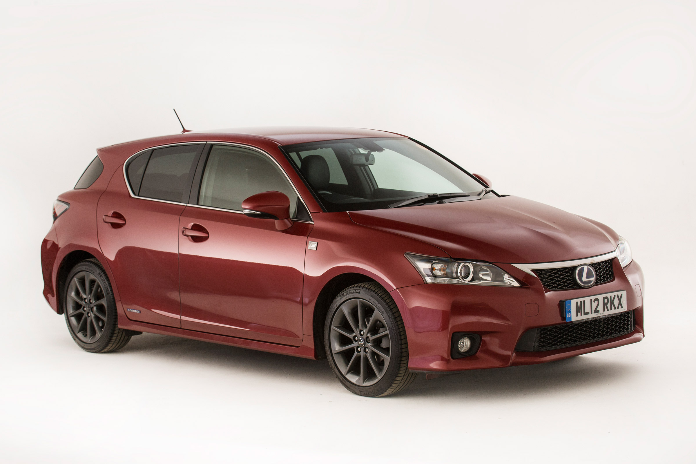 Lexus CT 200h in red