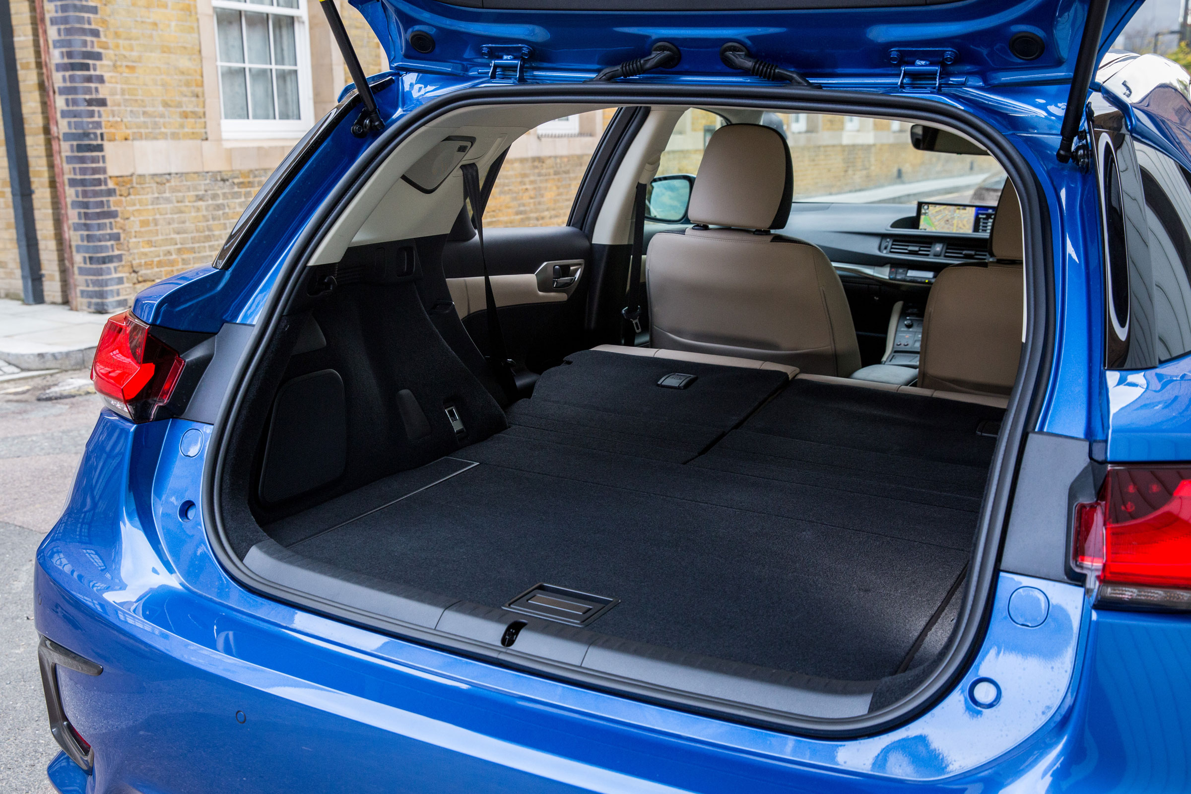 Lexus CT 200h