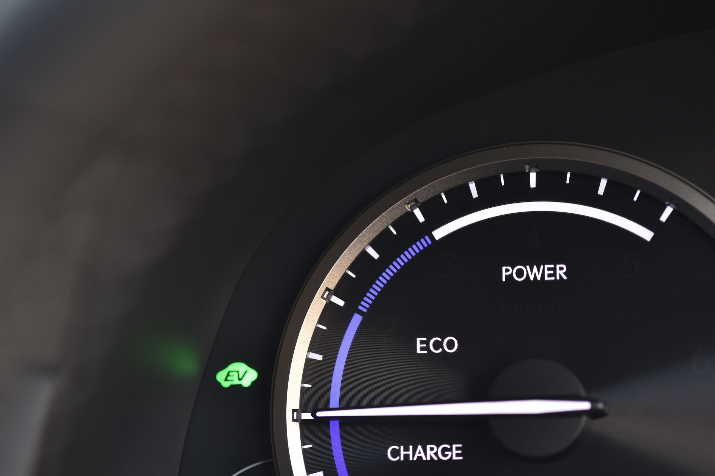 Lexus NX 300h dial