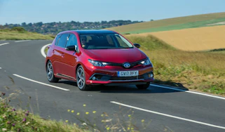 Toyota Auris Hybrid