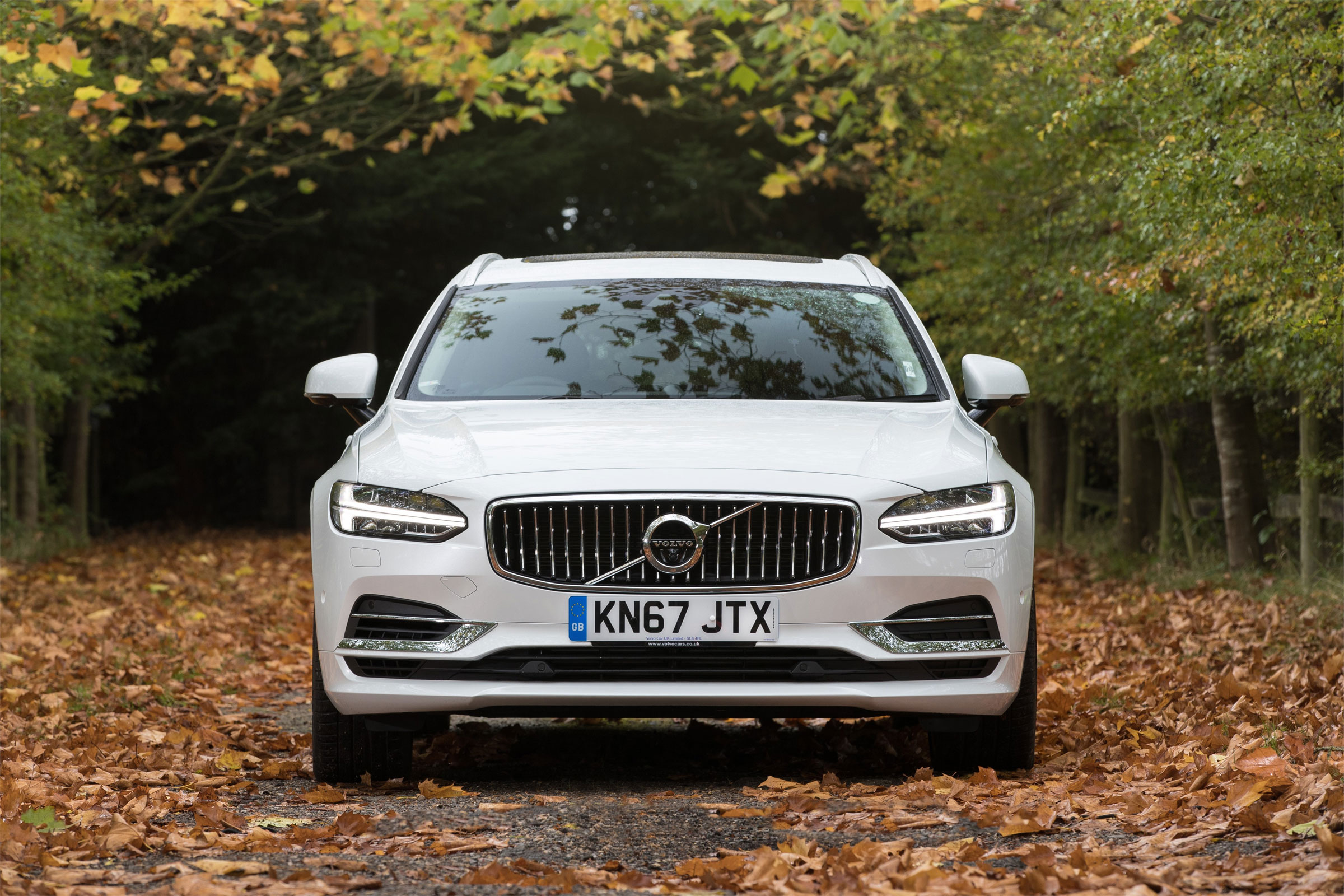 Volvo V90 Recharge