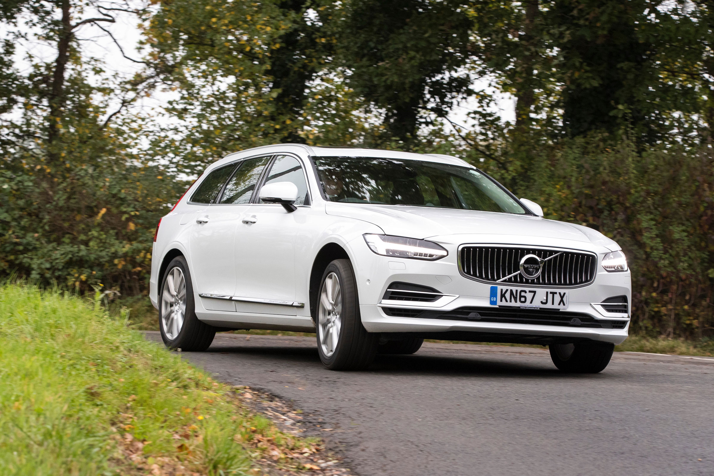 Volvo V90 Recharge