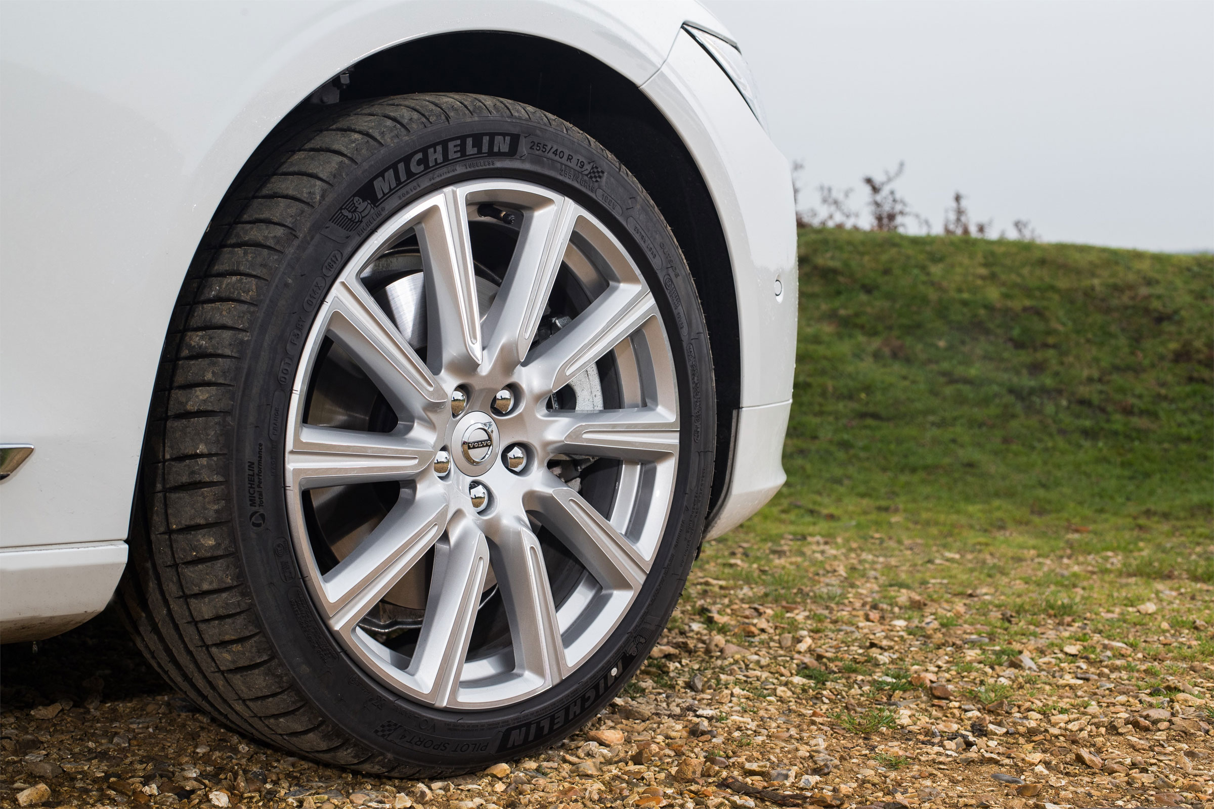 Volvo V90 Recharge