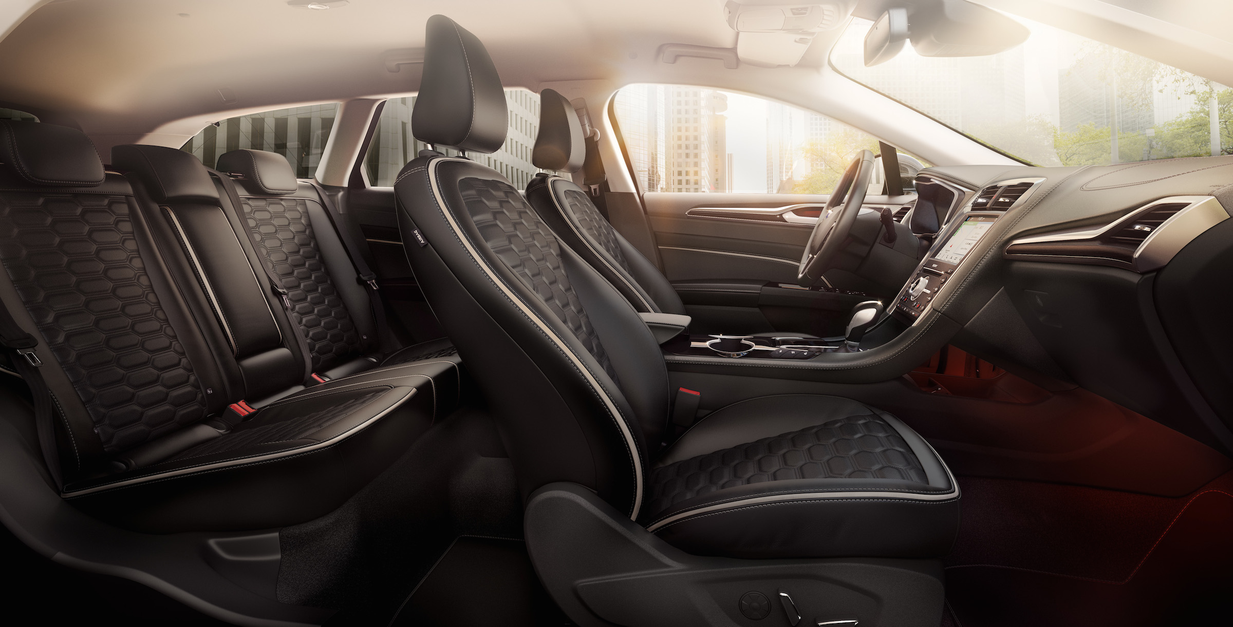 Ford Mondeo Hybrid interior