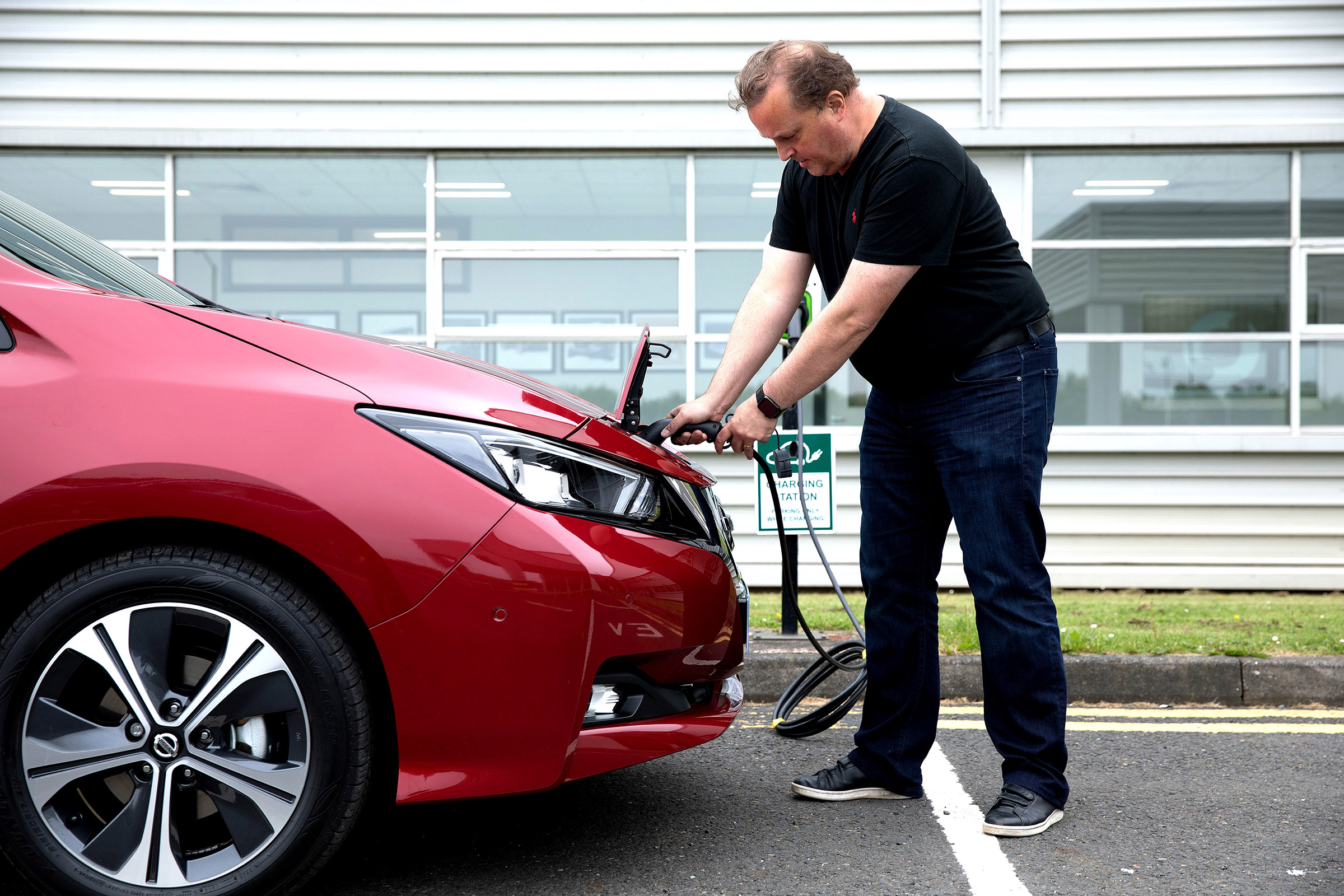 Nissan Leaf long-term test pictures