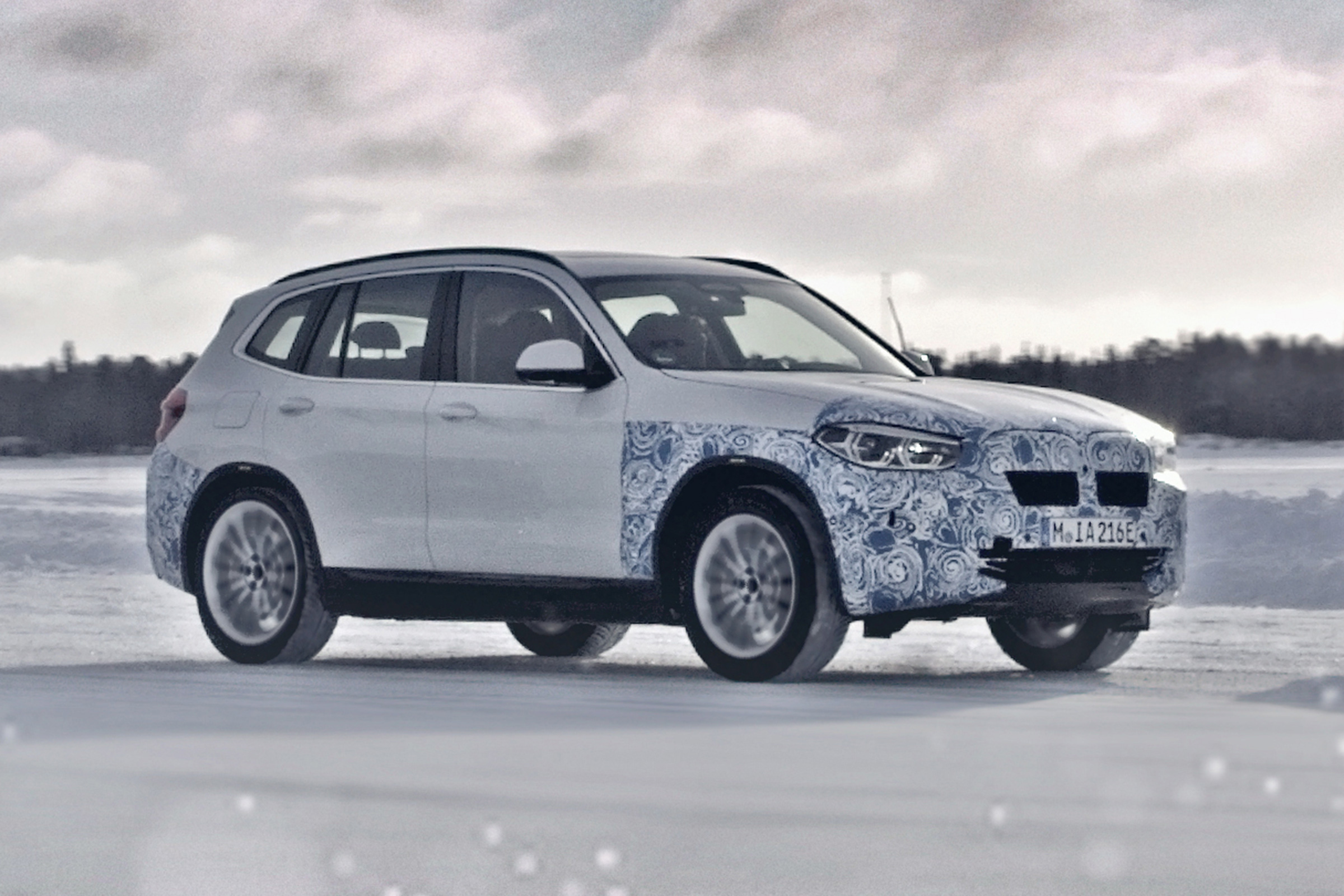 BMW iX3