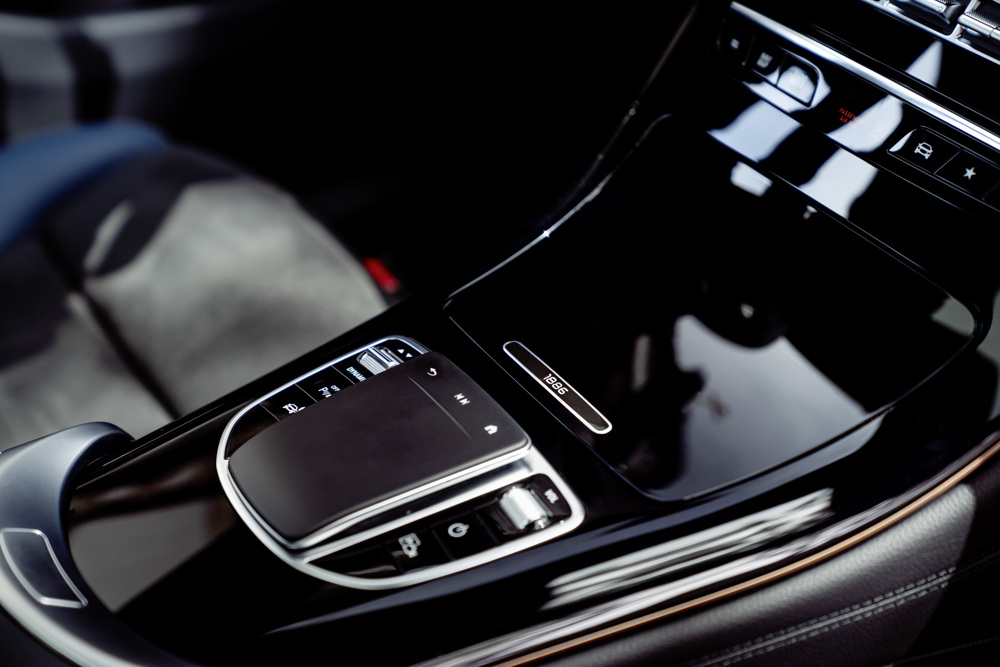 Mercedes EQC 2019 pictures