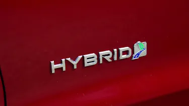 Ford Mondeo Hybrid badge