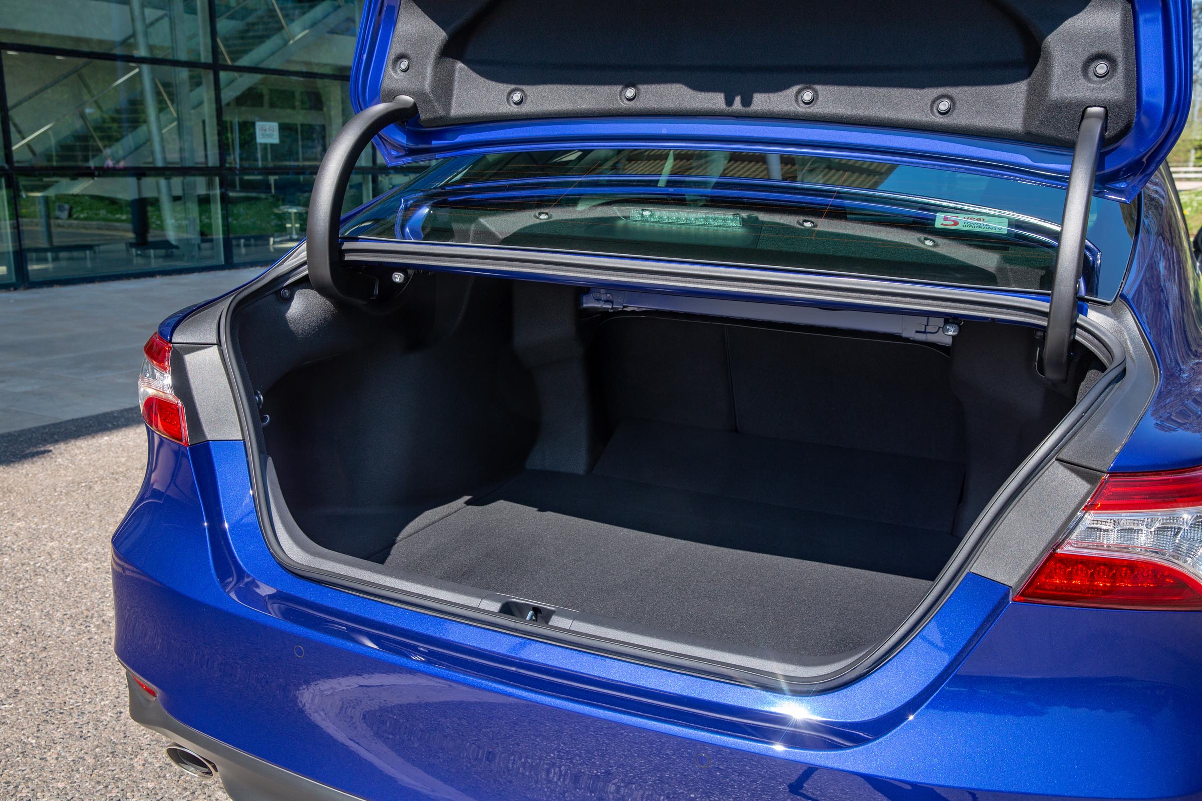 Toyota Camry Hybrid boot