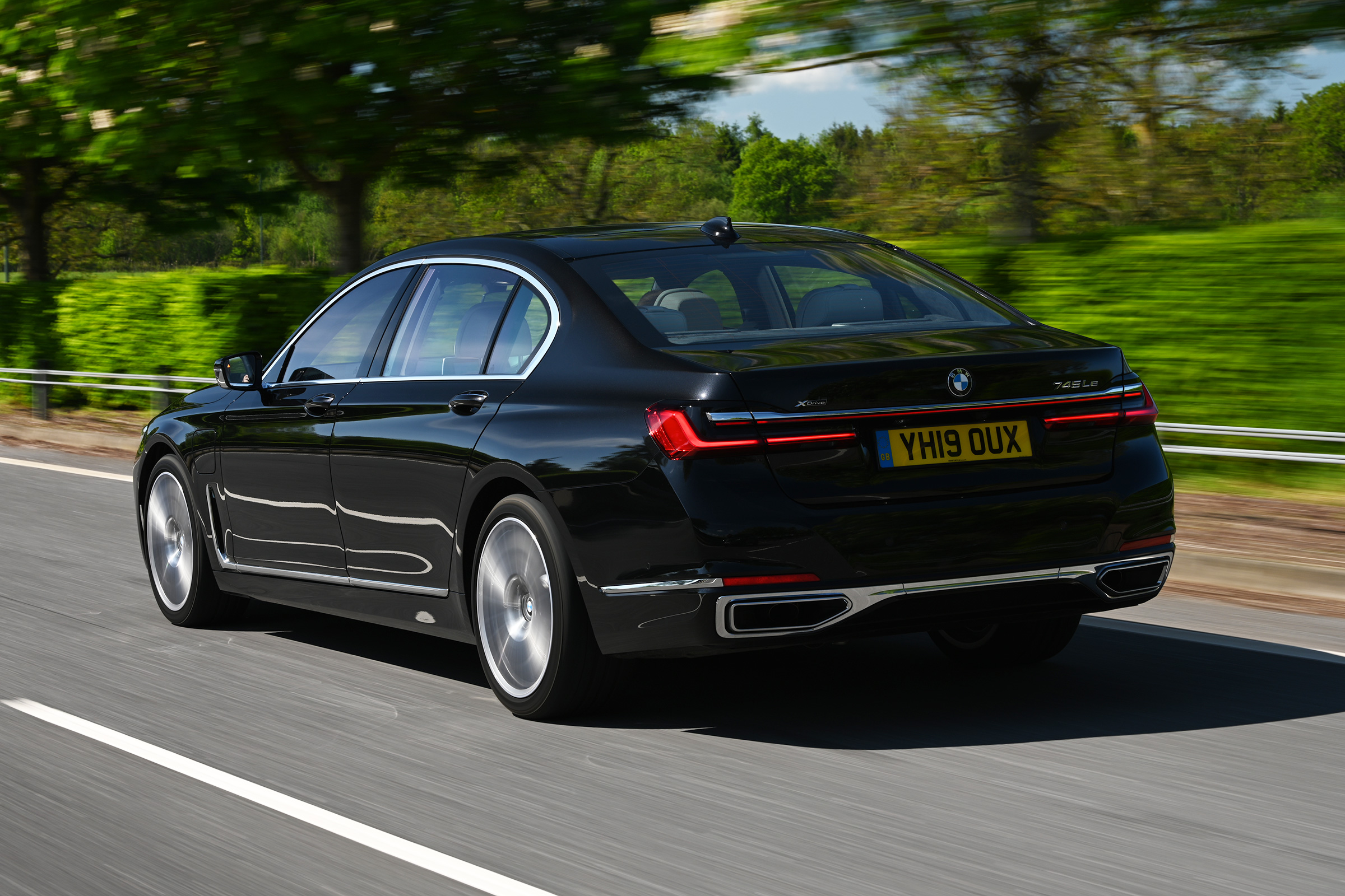BMW 7 Series hybrid